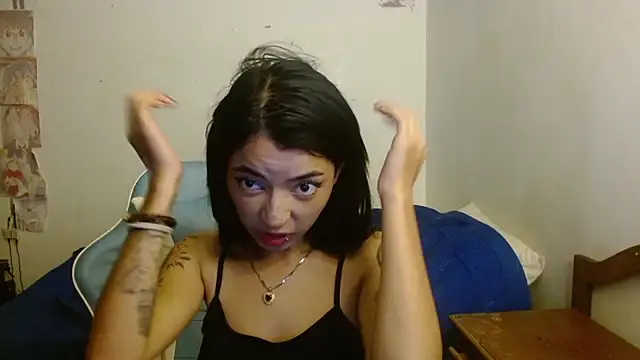 kiyusweetcrazy online show from February 19, 1:16 am