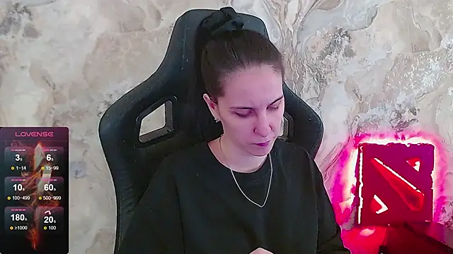 Irwi Tomboy online show from April 24, 1:14 pm