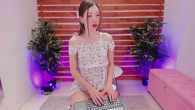 yen lo  online show from March 2, 4:03 pm