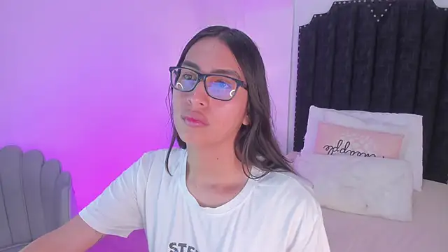 cherrylady 02 online show from January 18, 1:29 pm