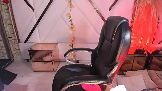 Irina Rouse online show from April 15, 7:58 pm