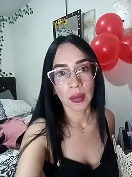 YaraDuartee online show from February 21, 12:11 am