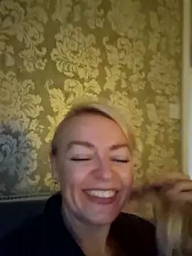 demidelightfulxx online show from October 3, 7:02 am