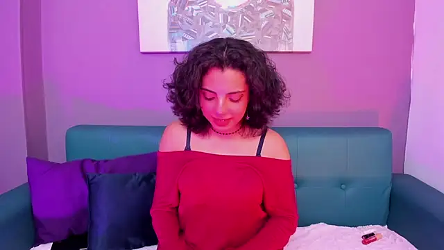 Alessiia   online show from November 11, 3:46 am