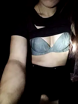 nhinhi-sexy online show from November 13, 7:35 pm