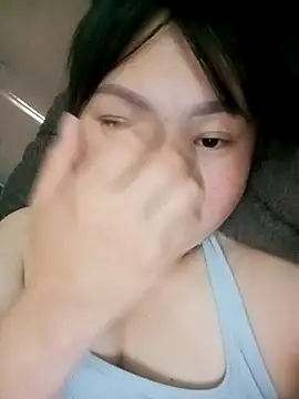 min-xinh online show from March 31, 9:20 am