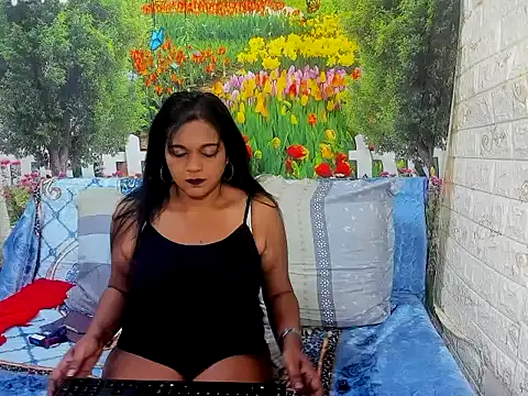 indianswtbella online show from September 29, 5:23 am