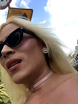 alexawinterrr online show from October 2, 9:09 pm