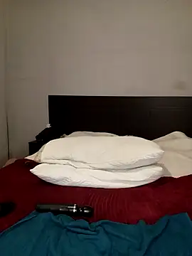 Nastydollx2 online show from October 9, 12:42 pm