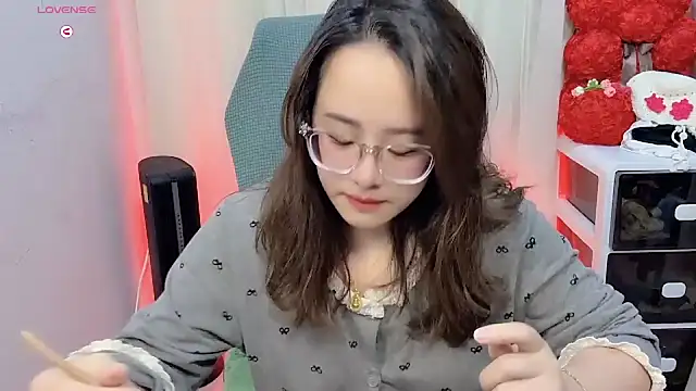 NEWONETO online show from November 17, 6:08 pm