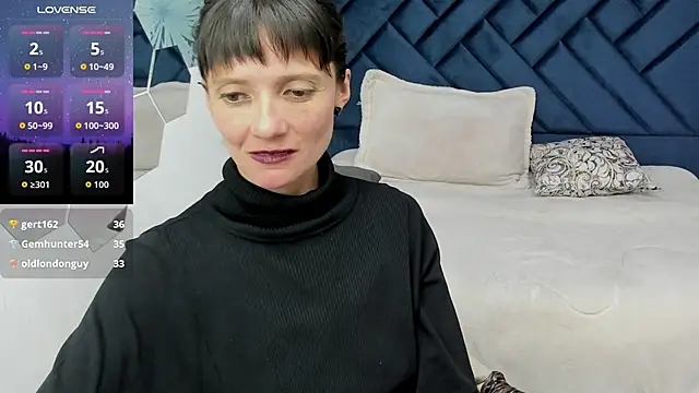 Valery More   online show from October 7, 3:38 pm