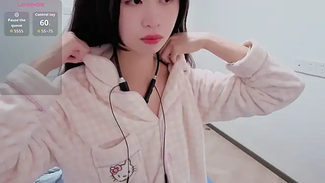 dudu-baby10 online show from December 23, 3:10 am