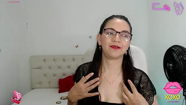 astrolover  online show from October 11, 3:33 am