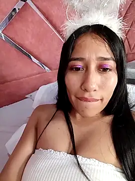 Amelia Rivas online show from October 31, 9:08 pm