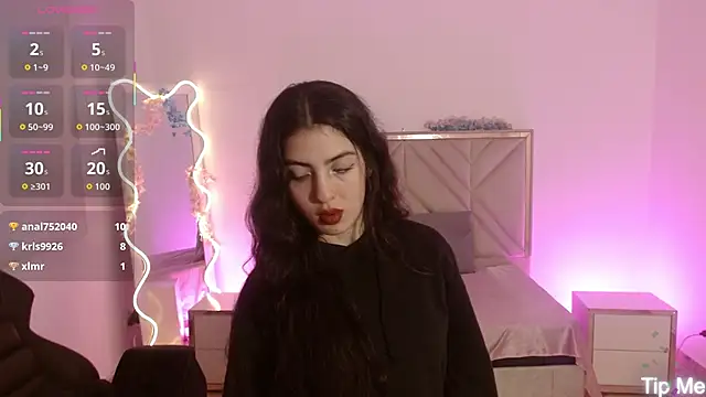 Ixchel tay online show from October 9, 3:54 am