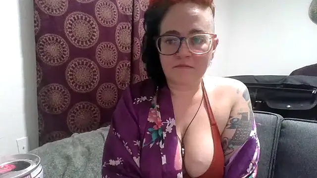 daniak90 online show from October 31, 1:04 pm