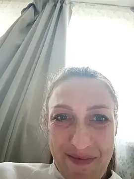 CoMiZrobiszJakMnieZlap666 online show from October 1, 7:13 am