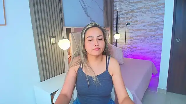 lila cute1 online show from October 3, 3:06 pm