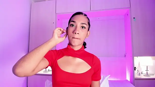 AnahiCollins online show from May 15, 11:46 am