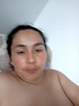 single-mother-indecent- online show from October 19, 11:34 am