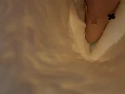 xiaowan x online show from February 5, 6:11 pm