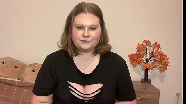 BriannaFlirty online show from December 4, 7:32 am