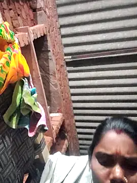 Katrina kaif143 online show from December 19, 3:48 pm