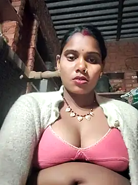 Katrina kaif143 online show from December 21, 4:00 pm