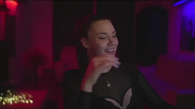 CandyStorm online show from February 7, 11:30 pm