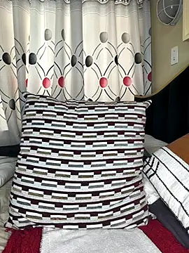 CynnxxxBarb online show from November 7, 6:30 am