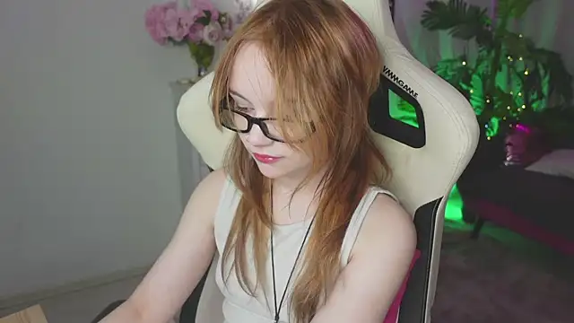 Staymonica online show from February 6, 12:52 pm