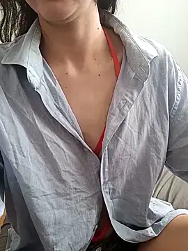 Queen hot888 online show from October 13, 12:30 pm