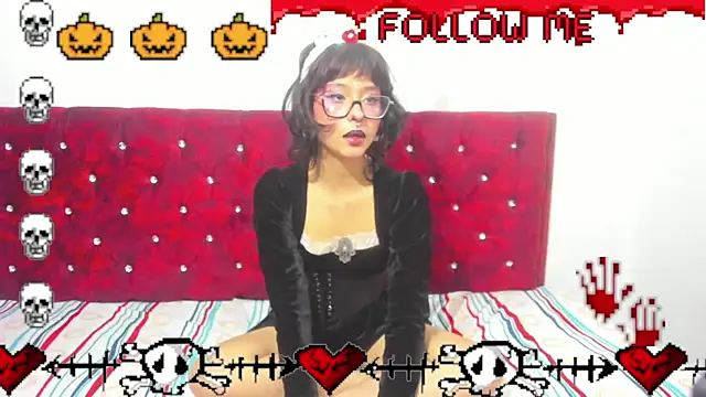 Lia Carter  online show from October 5, 12:59 am