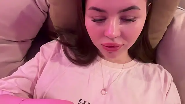 AlmaryKim online show from September 23, 9:57 pm