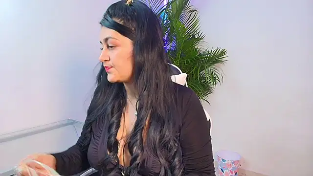 alejitasweet online show from October 10, 2:49 am