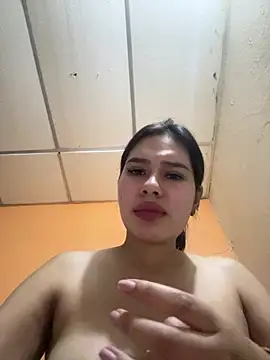 Brianna bunny05 online show from April 19, 4:23 am