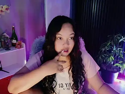 UrFavouriteCravings online show from March 11, 6:28 am