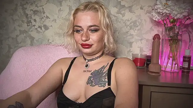 angelalicehell online show from October 1, 8:08 am