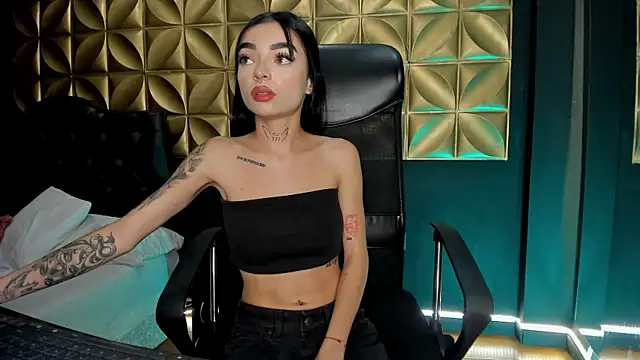 scarlettvelvet  online show from November 26, 5:58 pm