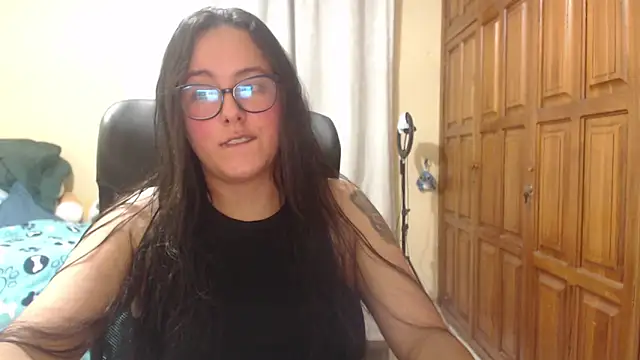 Venus cat  online show from March 11, 3:22 am