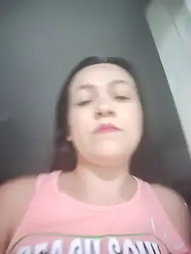 LindaSalo33 online show from December 1, 7:16 pm