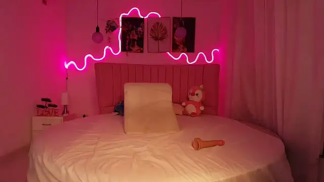 Sheyla vegas online show from October 8, 3:00 am