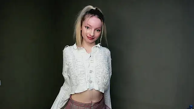 PocketDollX online show from February 3, 3:17 pm