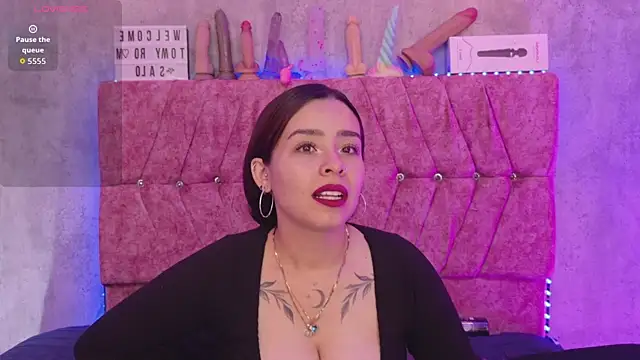 Mia lopez 1 online show from May 29, 8:23 am
