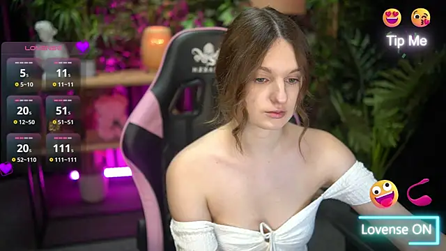 xoxo molly online show from December 15, 8:36 pm