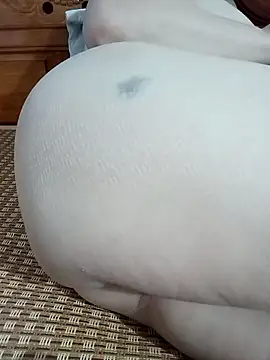 tulip-bae online show from November 25, 7:21 am