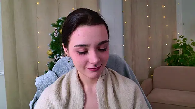 ElizabethMilller  online show from January 15, 10:16 pm