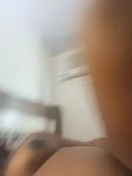 Priihmedeiros online show from December 2, 1:02 pm