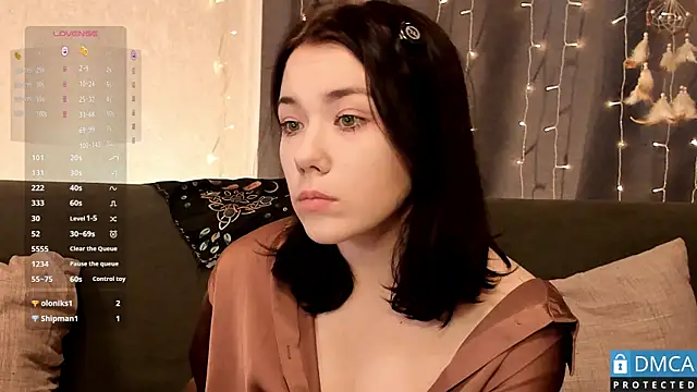 Kelly foox online show from April 14, 11:43 am