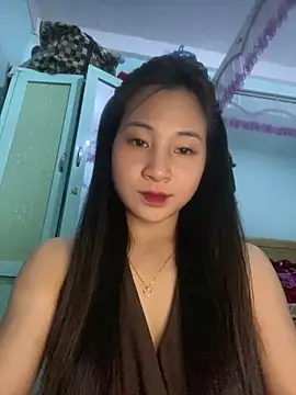 banlinh004 online show from March 15, 4:20 pm